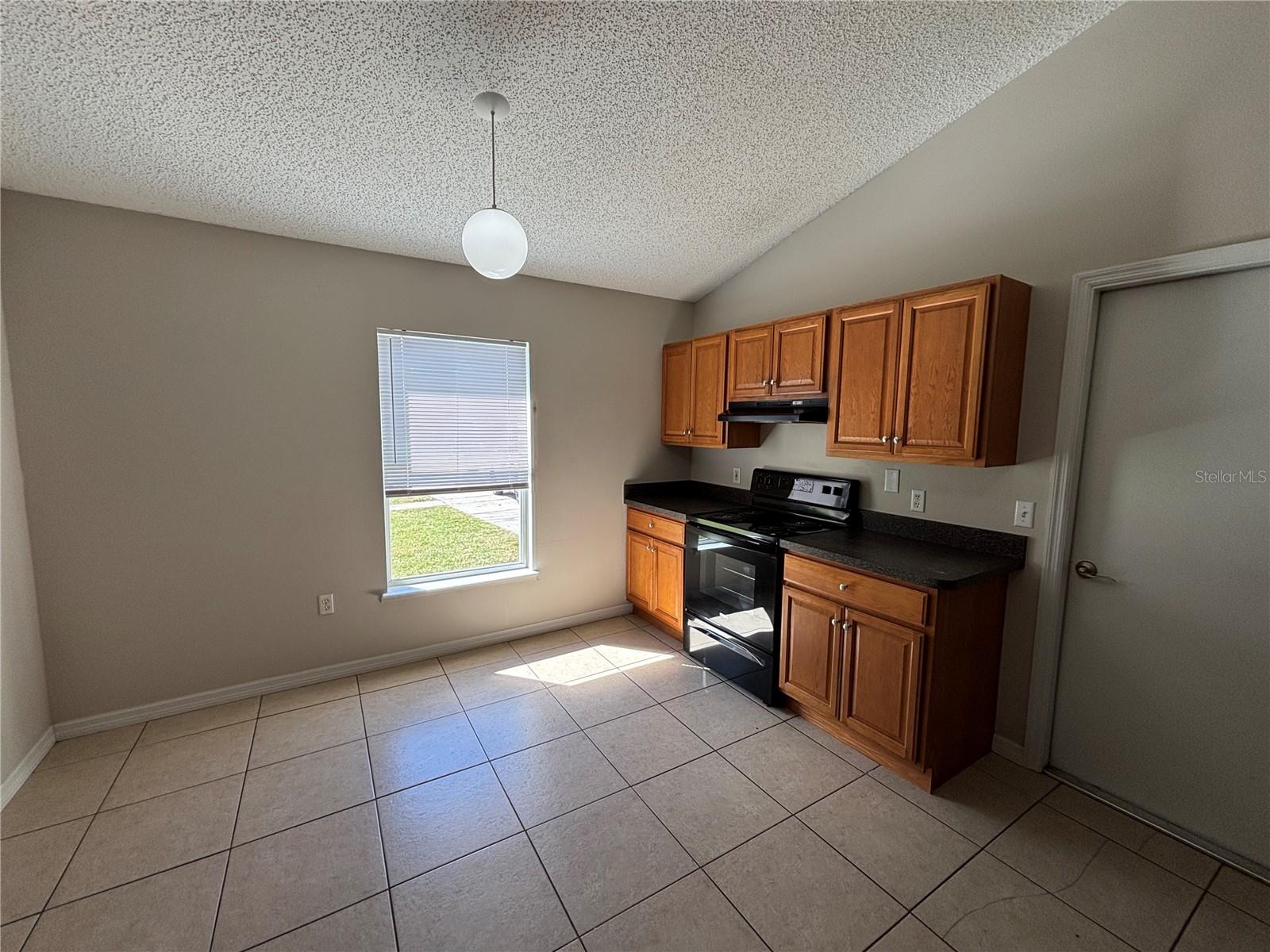 Image 5 of 13 For 3416 Sanborn Lane