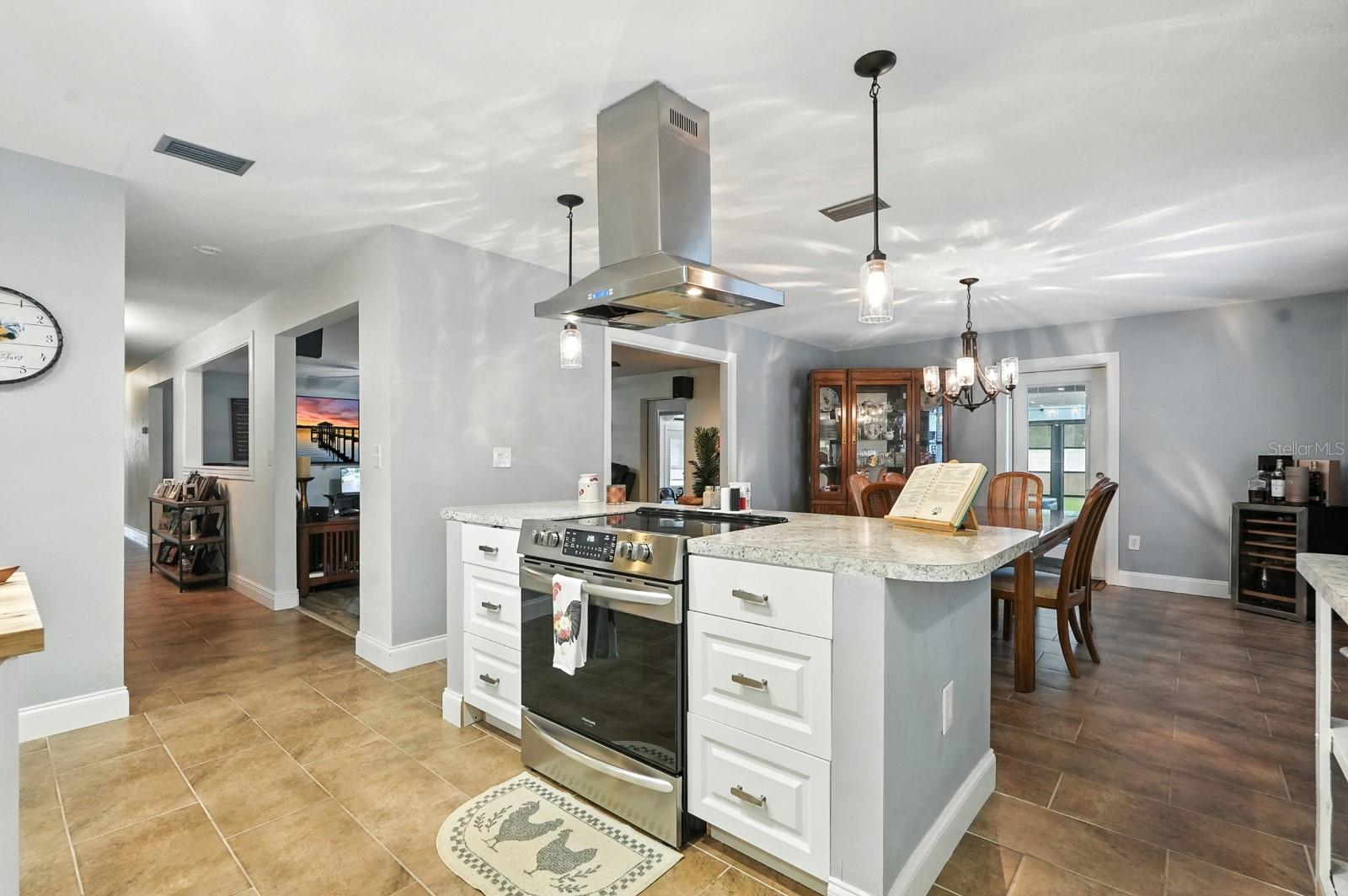 Image 14 of 59 For 6248 Palomino Circle