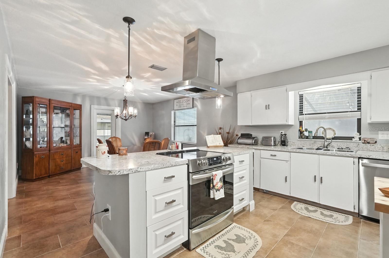 Image 16 of 59 For 6248 Palomino Circle