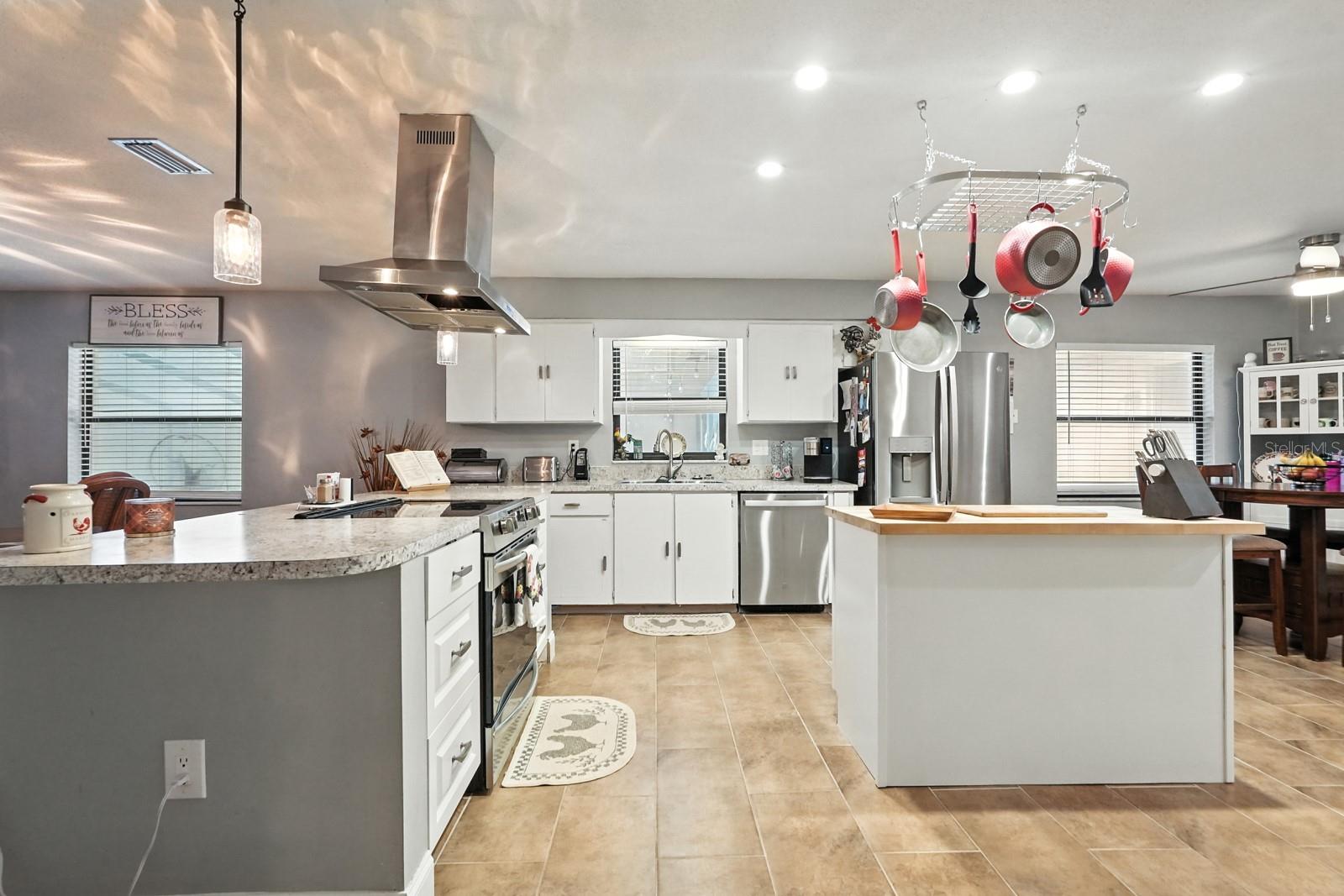 Image 18 of 59 For 6248 Palomino Circle