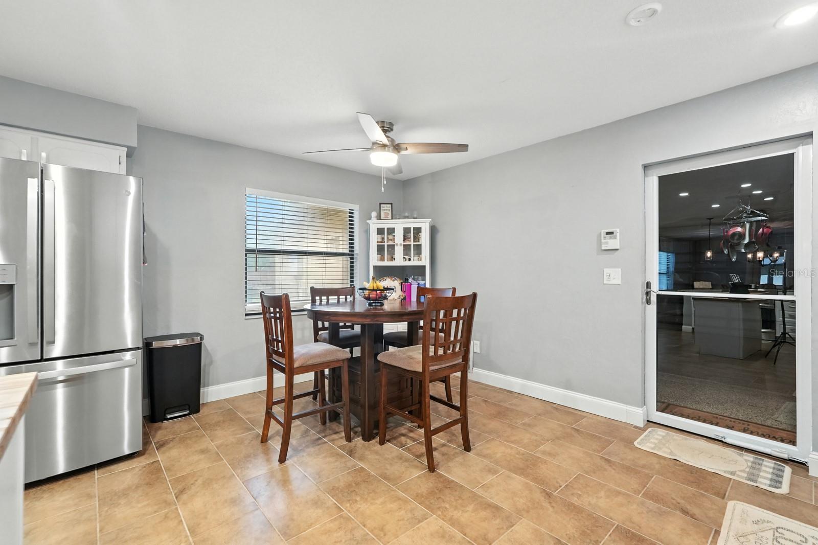 Image 22 of 59 For 6248 Palomino Circle