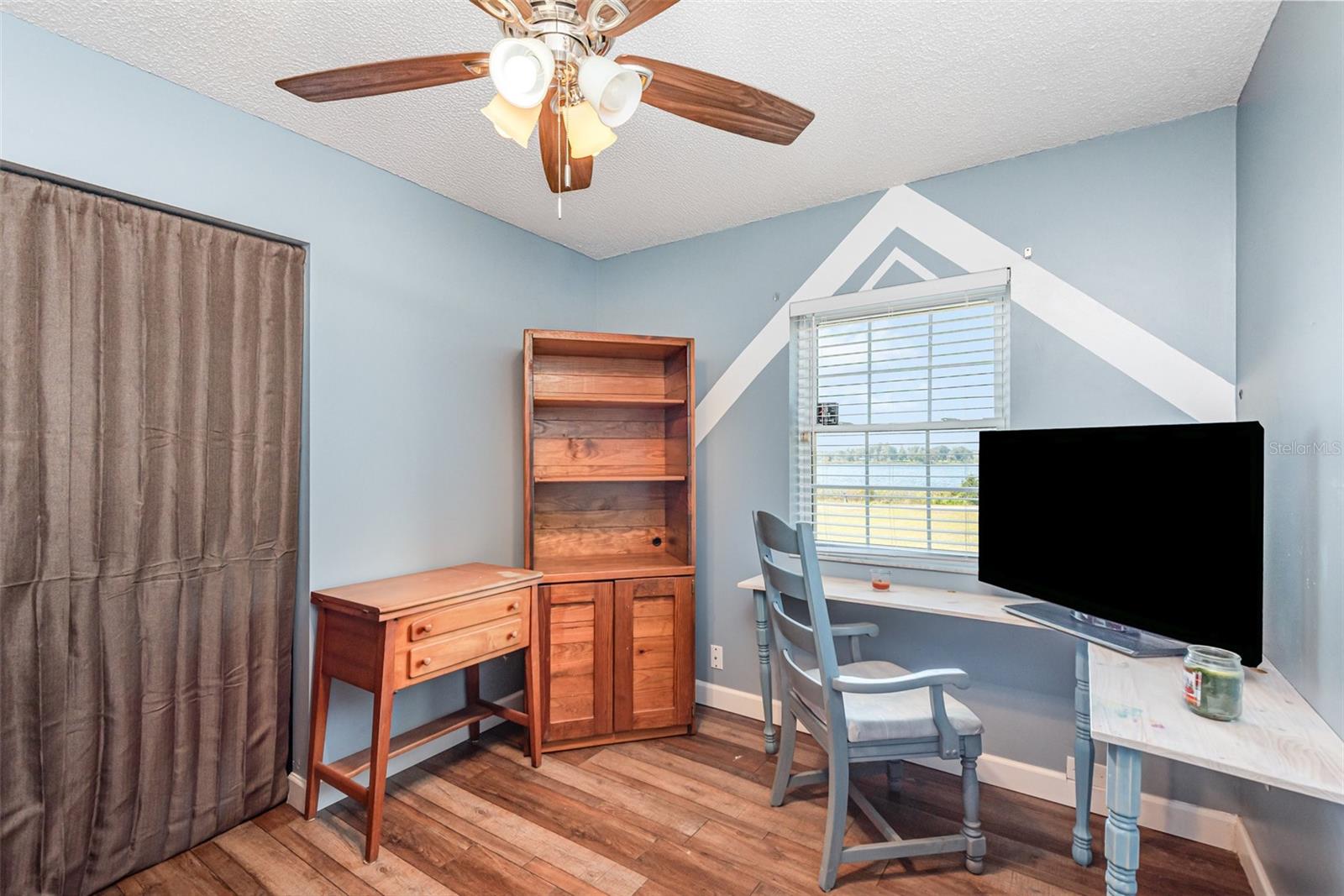 Image 16 of 40 For 404 Grand Rondo E