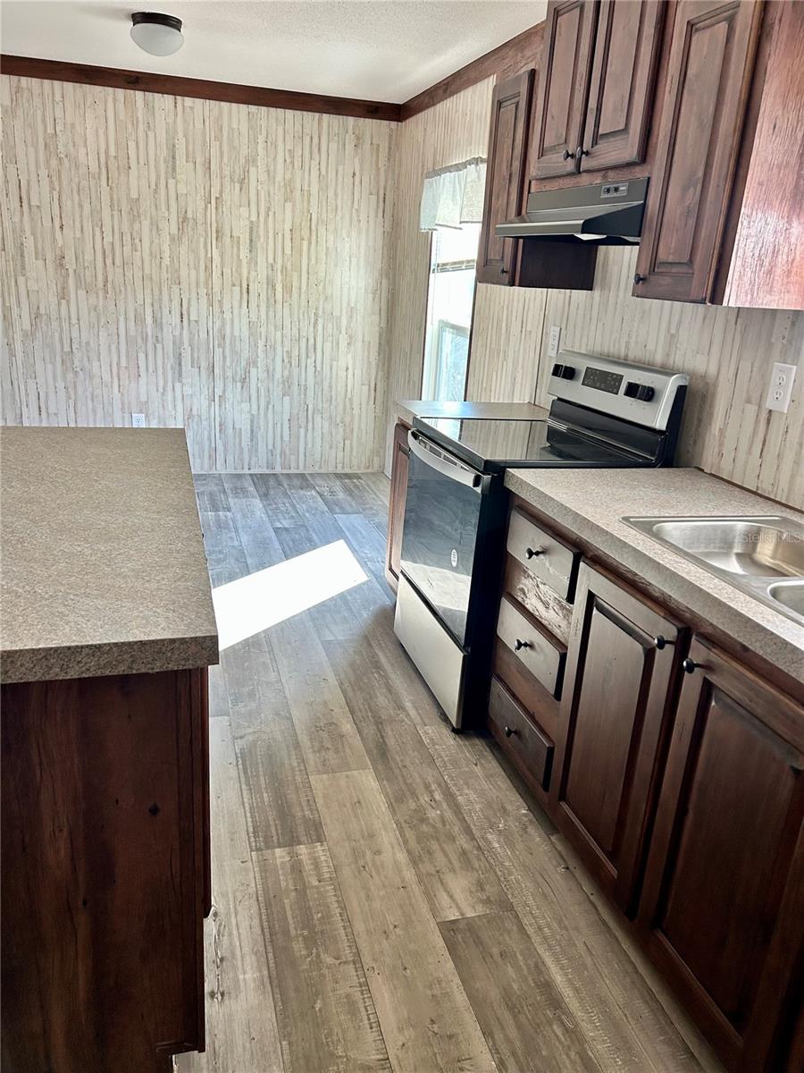 Image 10 of 15 For 1540 187th Avenue