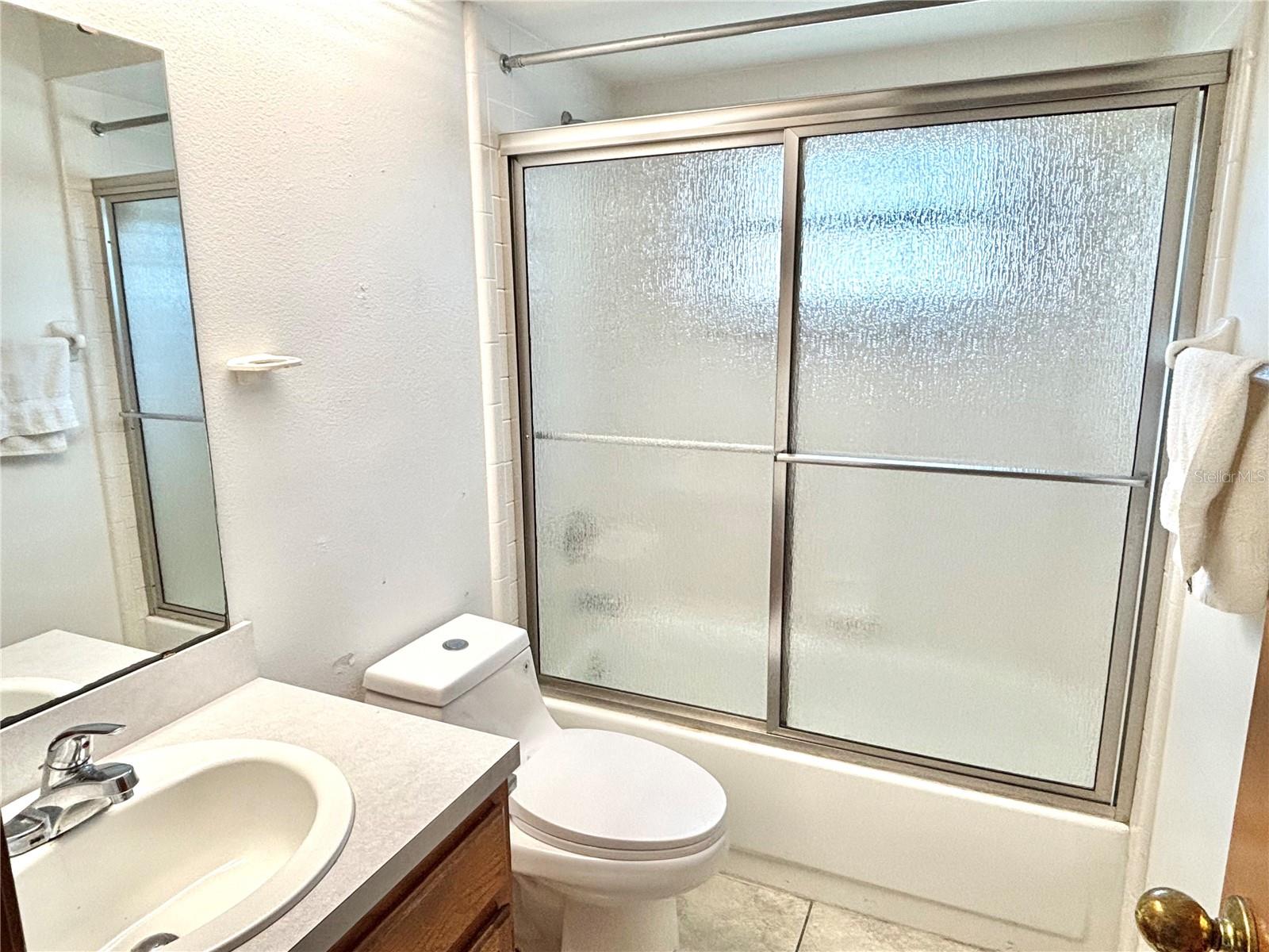 Image 11 of 19 For 1406 Coronet Drive