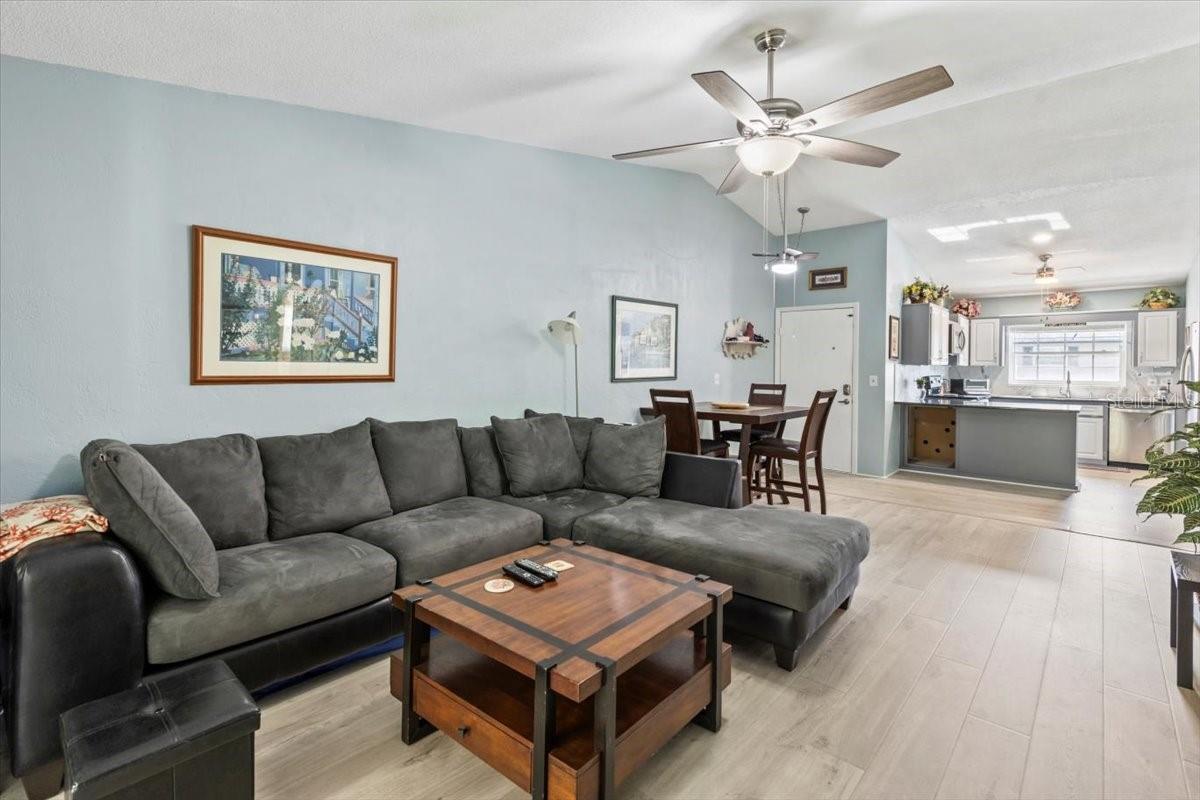 Image 10 of 61 For 203 Orchard Street 6c