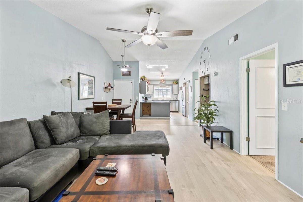 Image 11 of 61 For 203 Orchard Street 6c