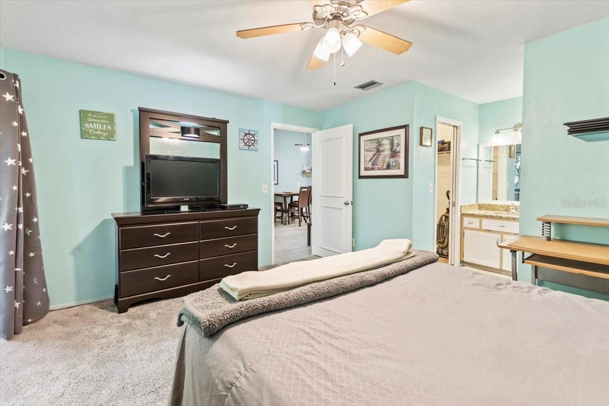 Image 15 of 61 For 203 Orchard Street 6c