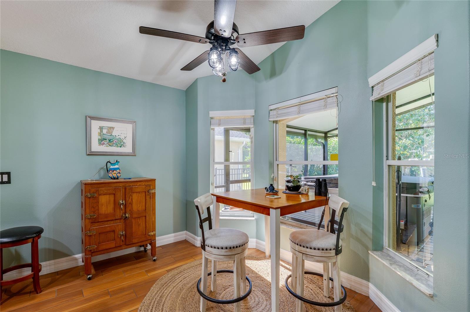 Image 15 of 54 For 42 Cormorant Circle