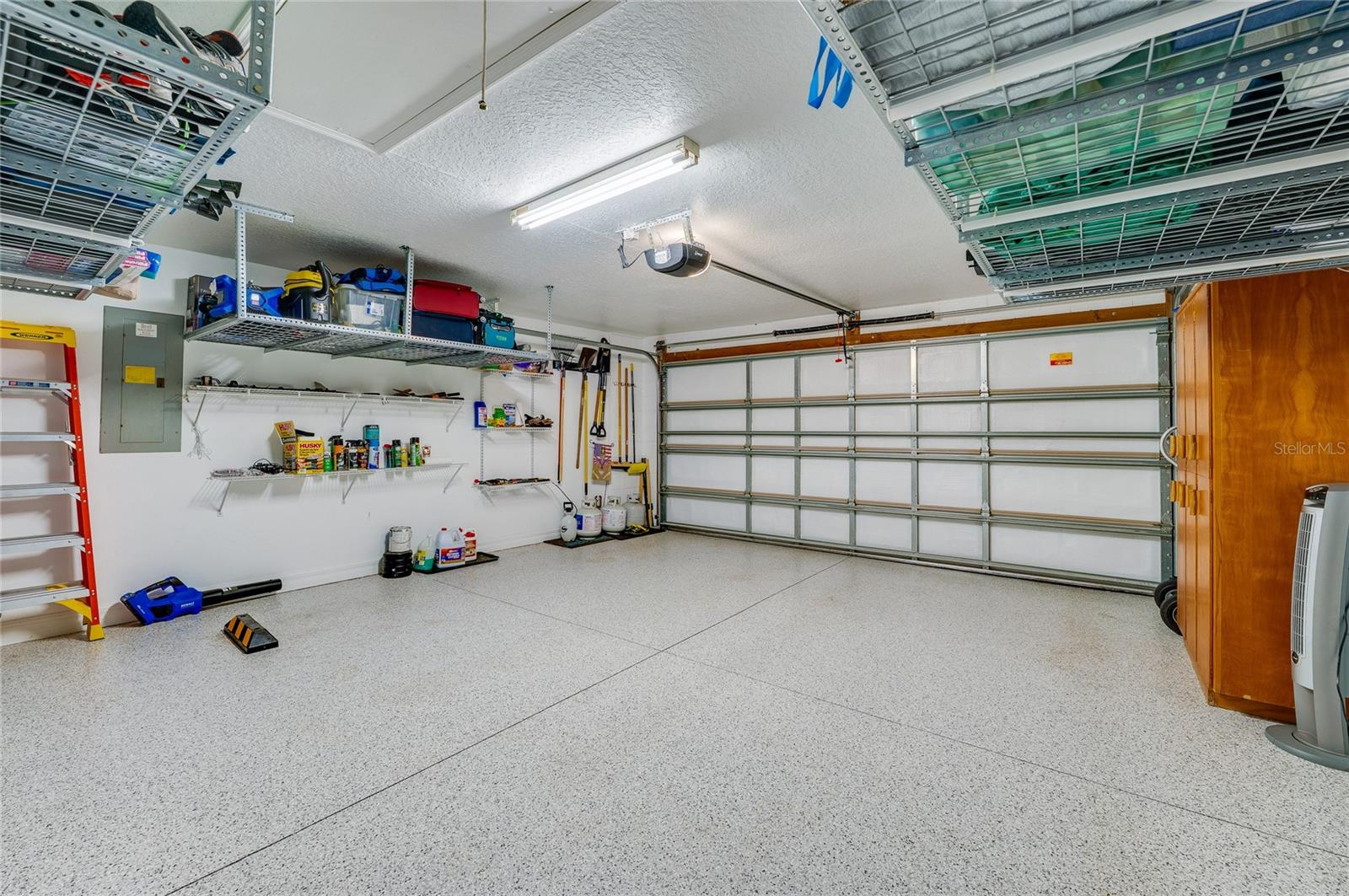 Image 34 of 54 For 42 Cormorant Circle