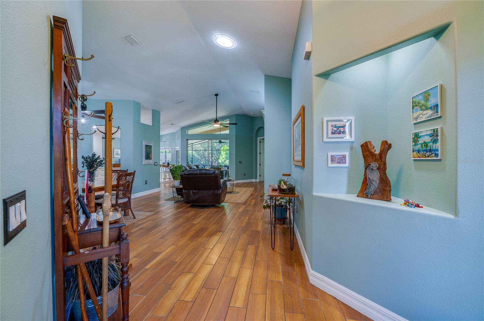 Image 8 of 54 For 42 Cormorant Circle