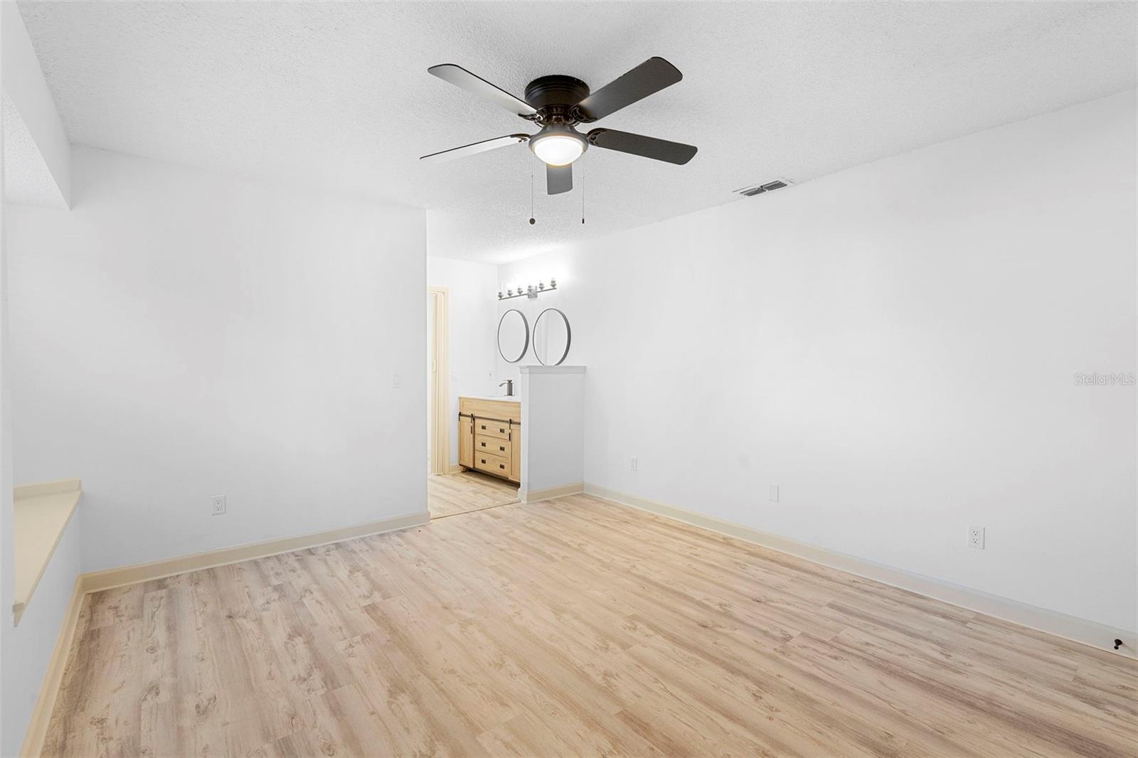 Image 19 of 34 For 1760 Saddleback Ridge Road