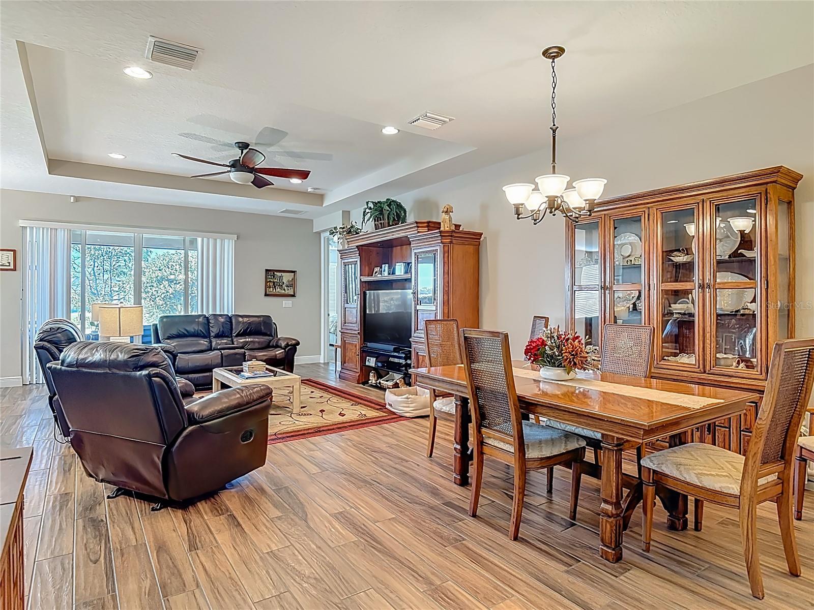 Image 16 of 58 For 512 Adenmore Terrace