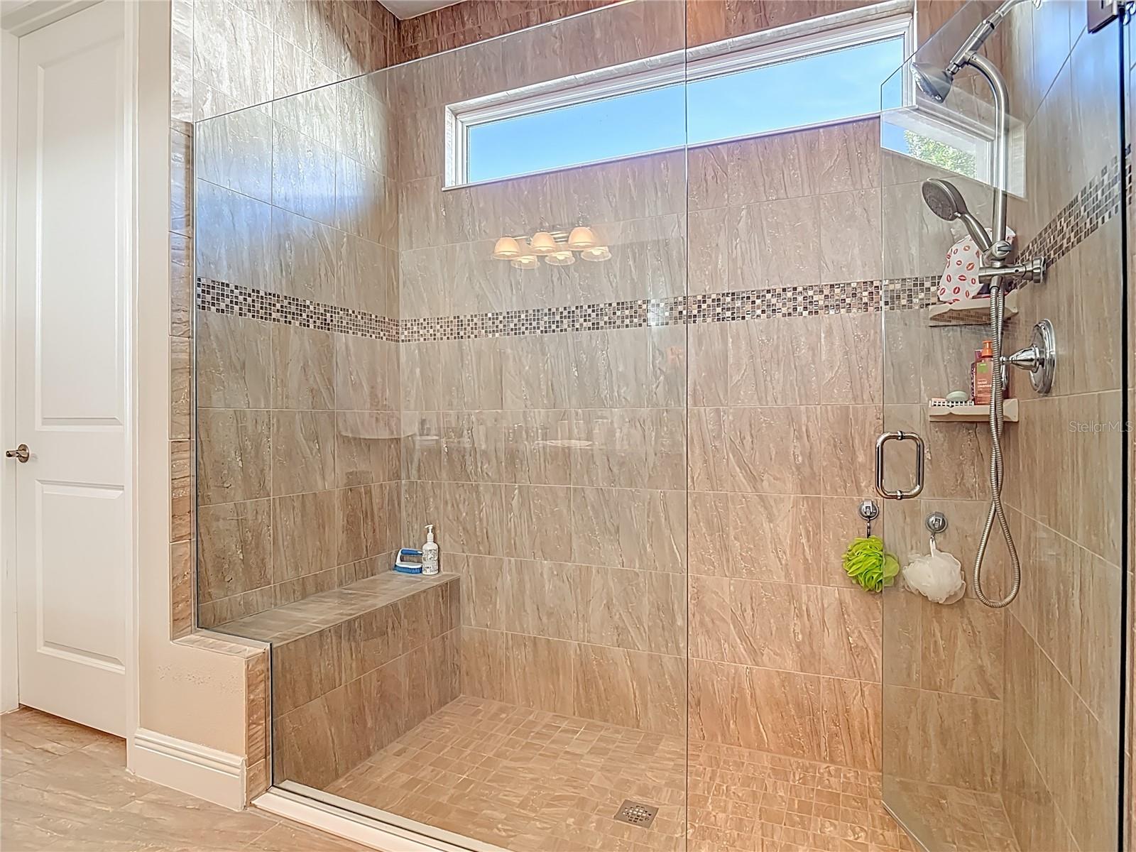 Image 31 of 58 For 512 Adenmore Terrace