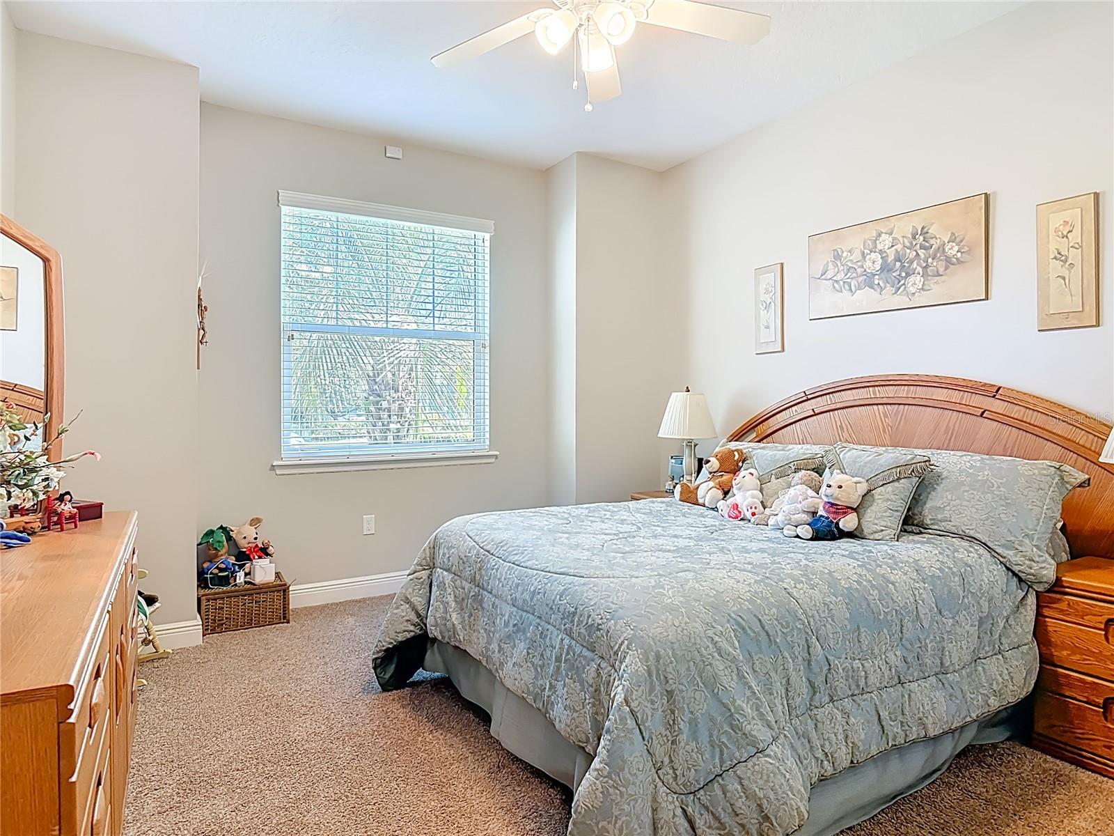 Image 34 of 58 For 512 Adenmore Terrace