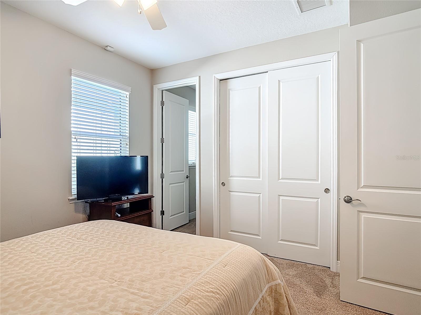 Image 39 of 58 For 512 Adenmore Terrace