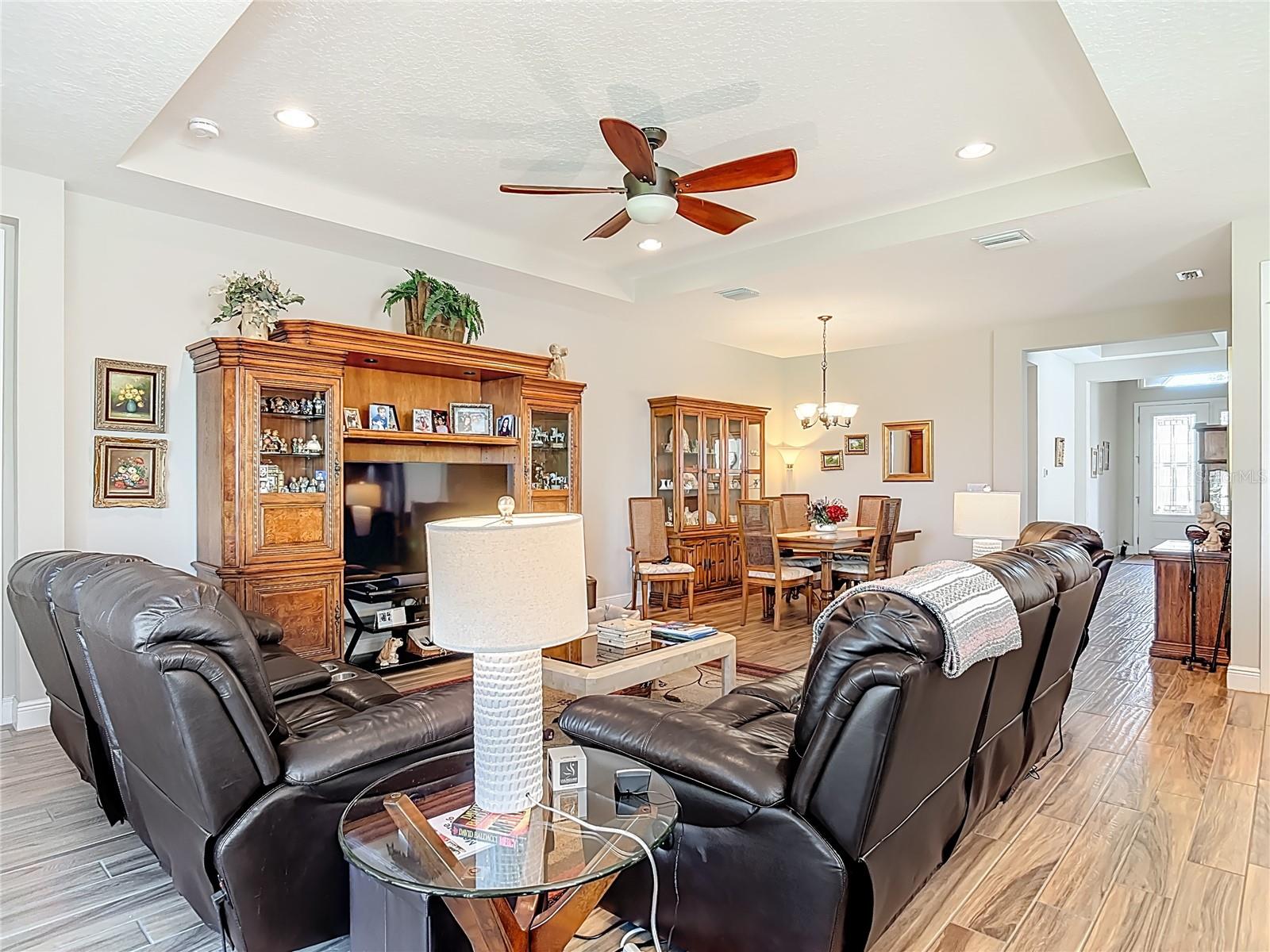 Image 7 of 58 For 512 Adenmore Terrace