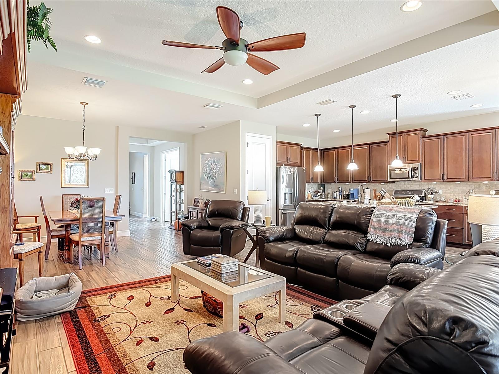 Image 9 of 58 For 512 Adenmore Terrace