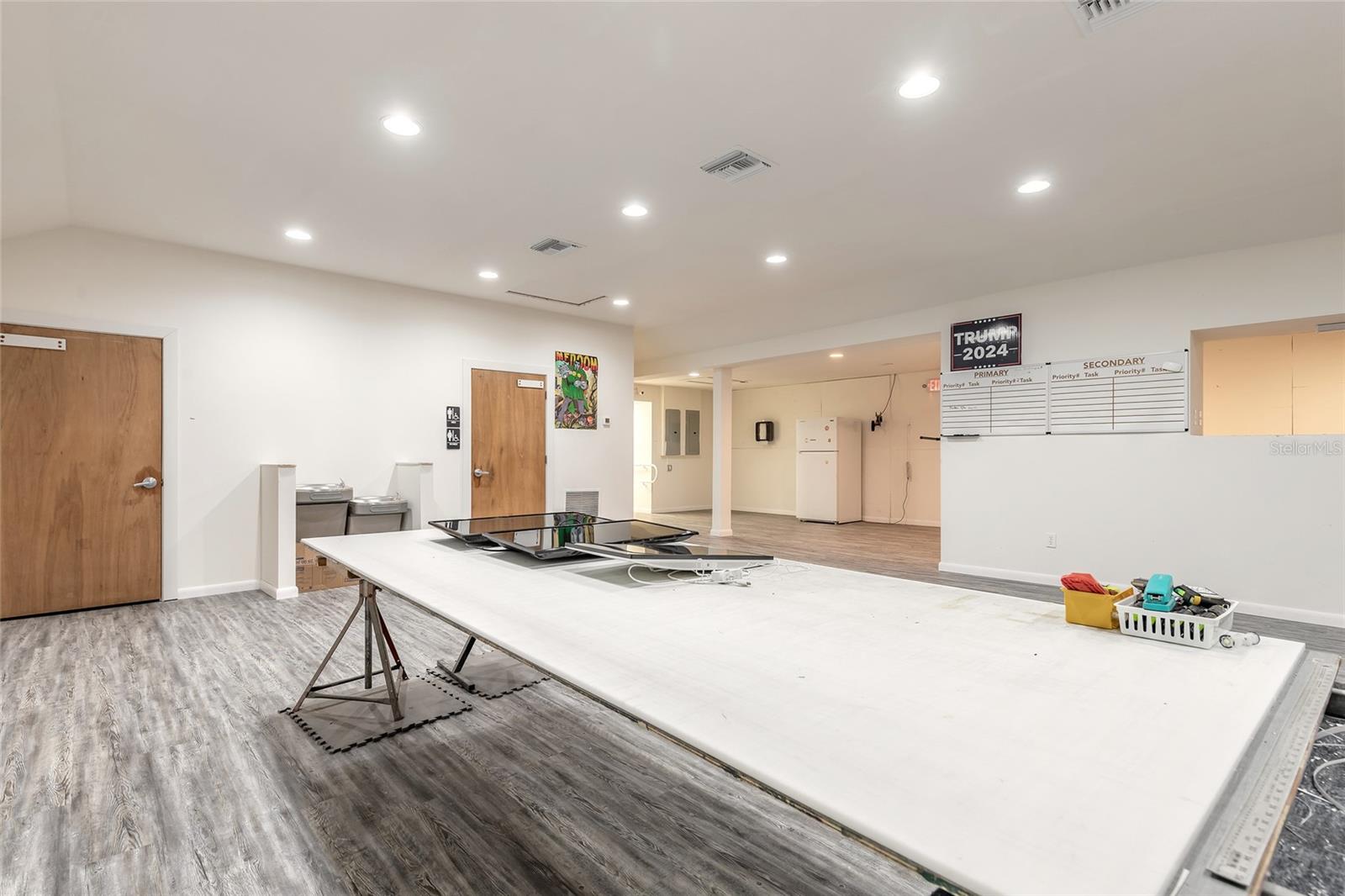 Image 27 of 38 For 529 Ridgewood Avenue