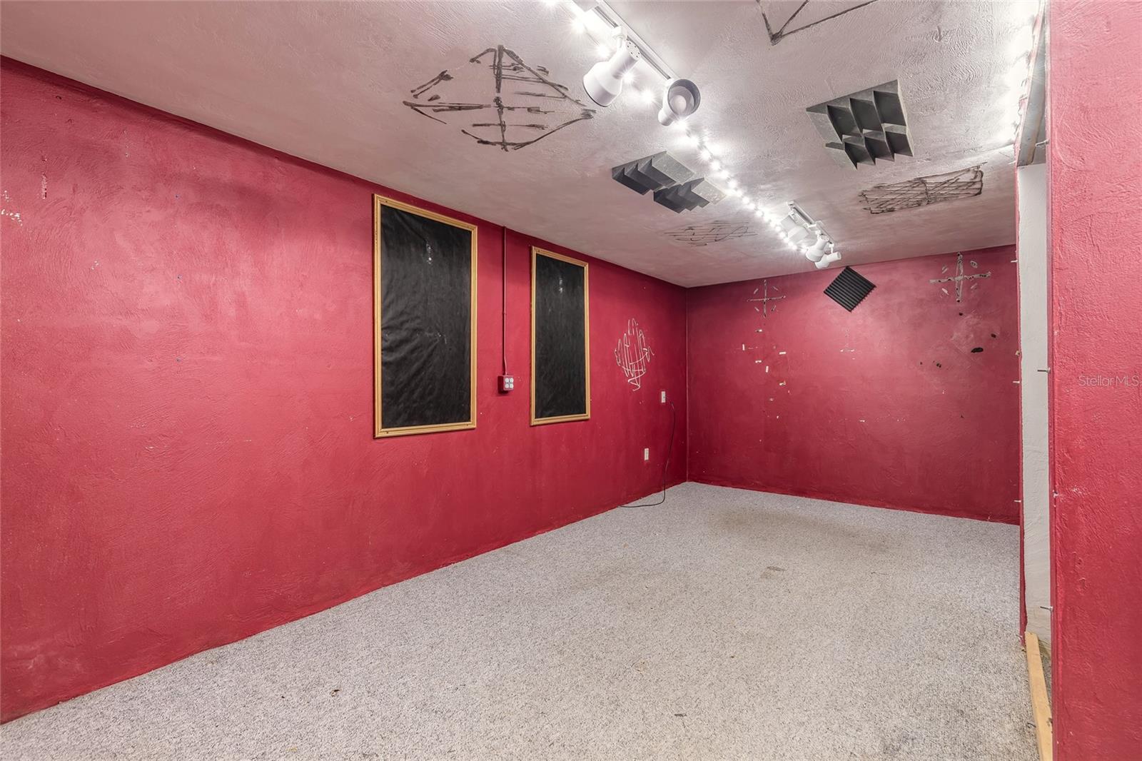 Image 36 of 38 For 529 Ridgewood Avenue