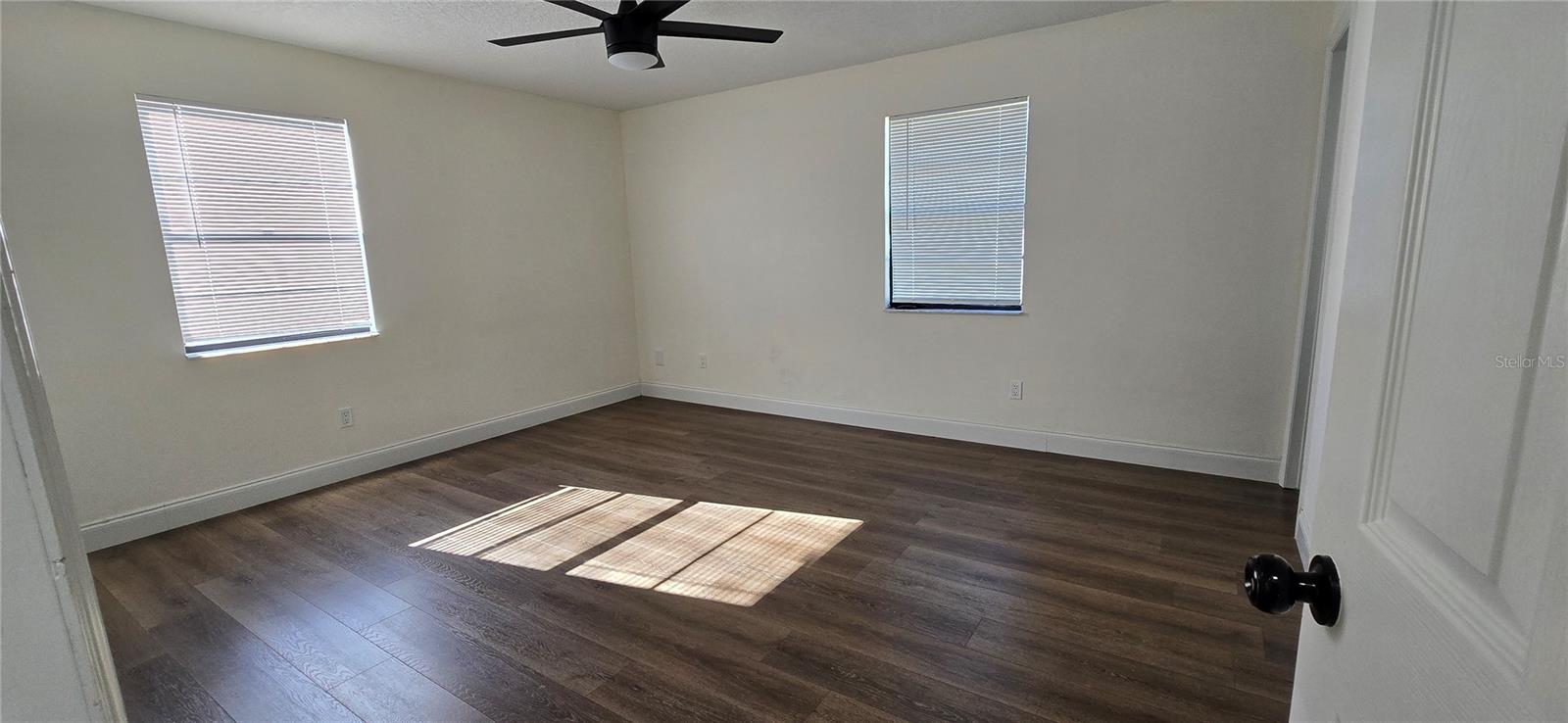 Image 17 of 22 For 2526 Victory Palm Drive