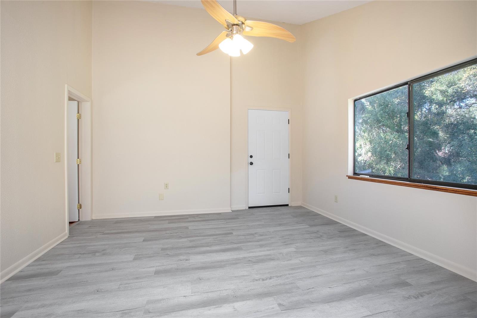 Image 24 of 28 For 5735 Fox Hollow Road