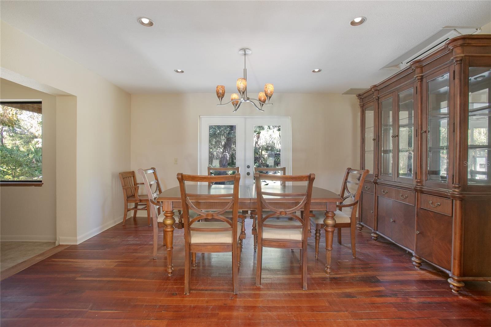 Image 9 of 28 For 5735 Fox Hollow Road