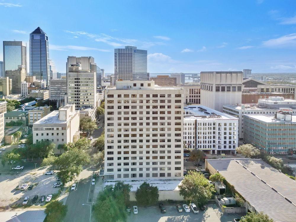 Image 28 of 33 For 311 Ashley Street 301