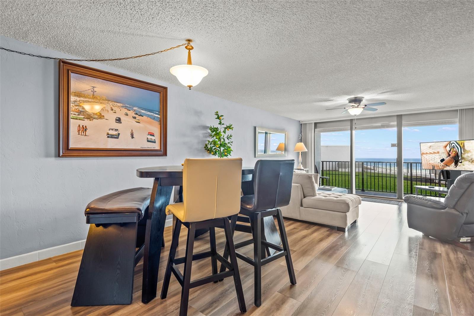 Image 10 of 48 For 3757 Atlantic Avenue 102