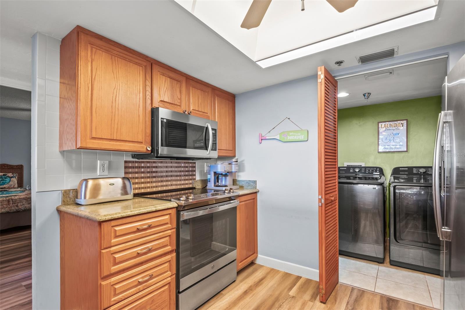 Image 13 of 48 For 3757 Atlantic Avenue 102