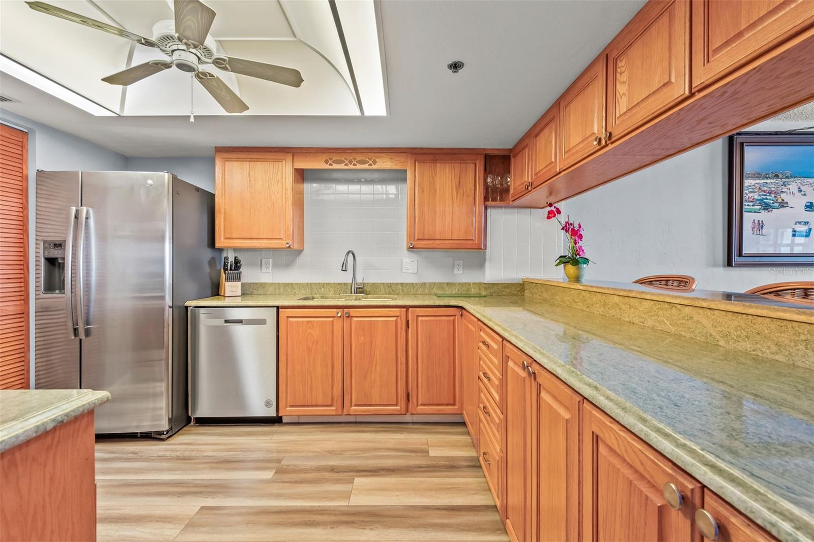 Image 14 of 48 For 3757 Atlantic Avenue 102