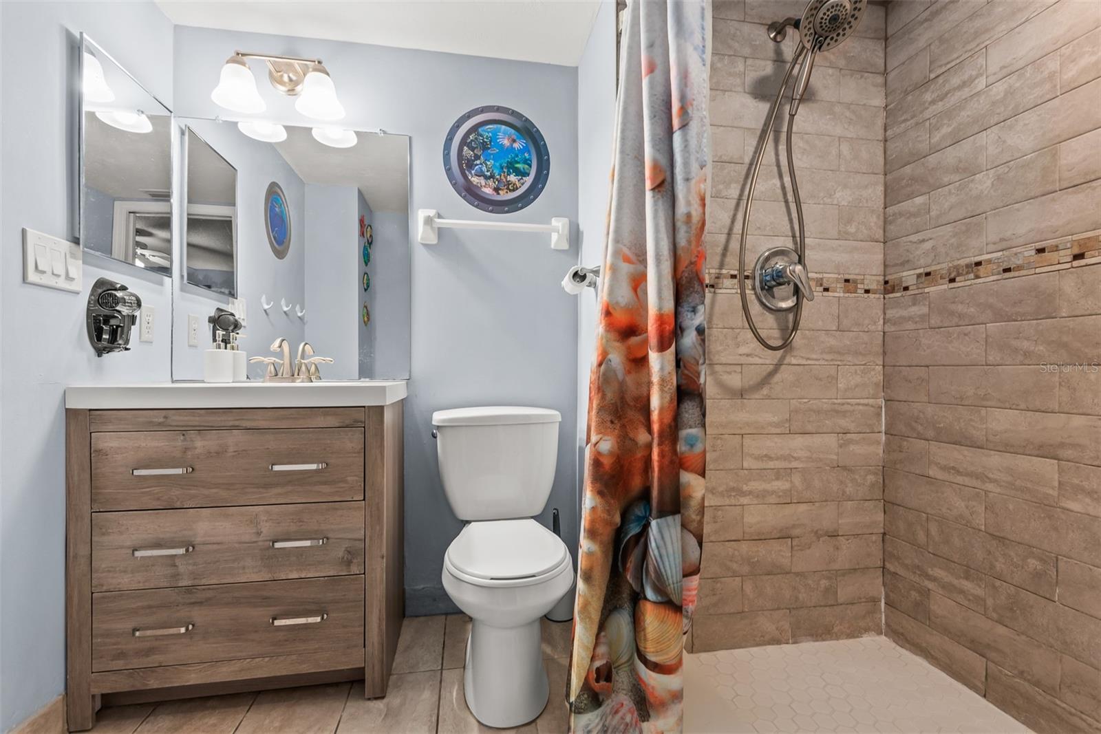 Image 27 of 48 For 3757 Atlantic Avenue 102