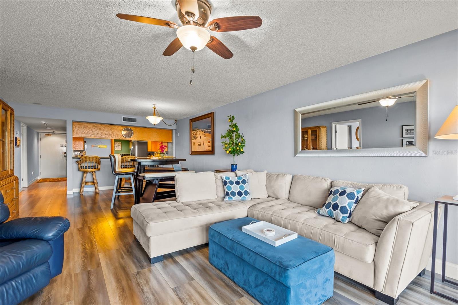 Image 7 of 48 For 3757 Atlantic Avenue 102