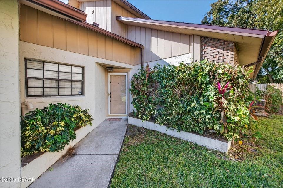 Image 3 of 16 For 6157 Sequoia Drive