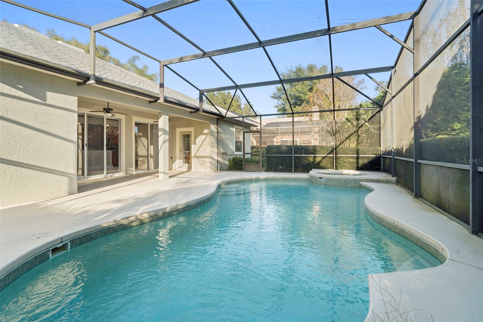 Image 22 of 63 For 492 Lanarkshire Place