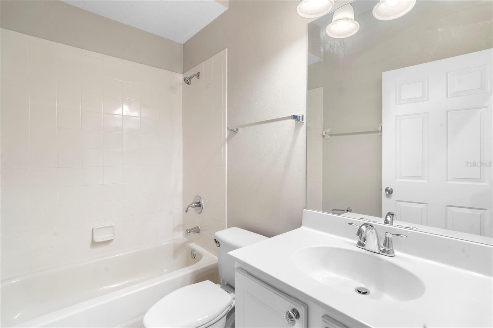 Image 38 of 63 For 492 Lanarkshire Place