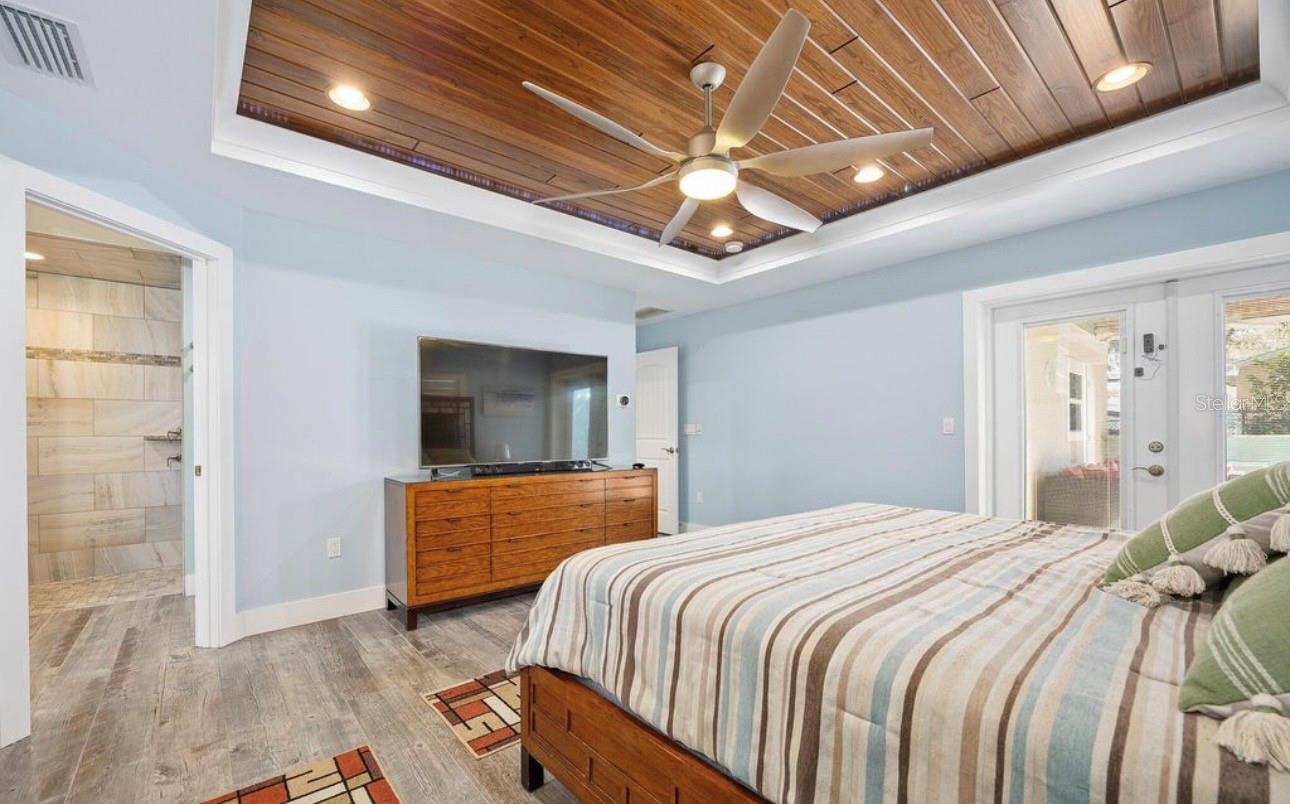 Image 18 of 49 For 130 Hernandez Avenue