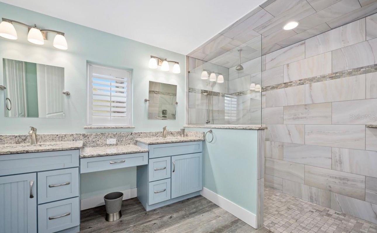 Image 20 of 49 For 130 Hernandez Avenue