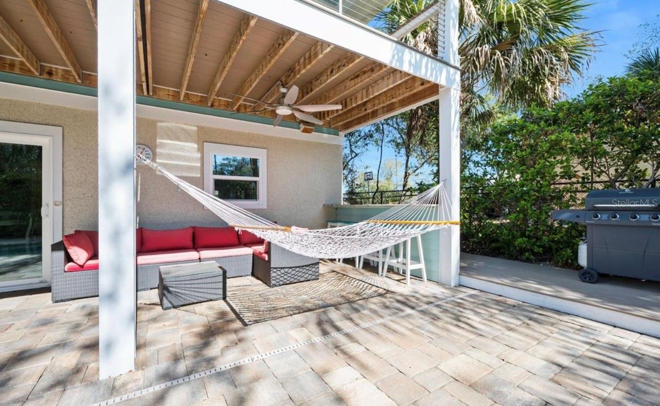 Image 38 of 49 For 130 Hernandez Avenue