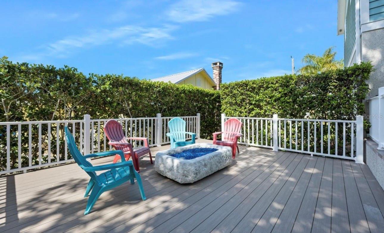 Image 40 of 49 For 130 Hernandez Avenue