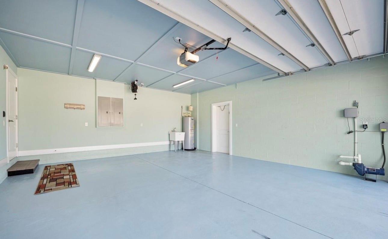 Image 47 of 49 For 130 Hernandez Avenue