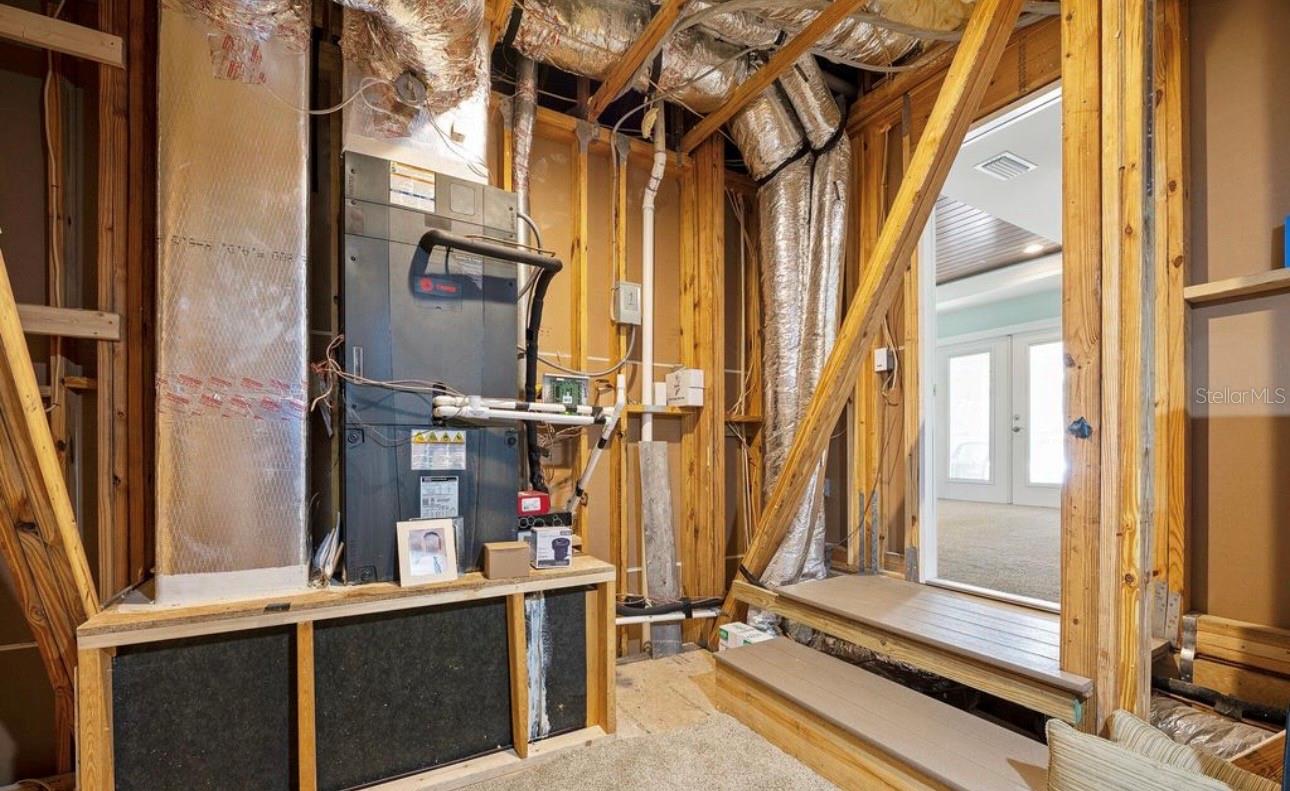 Image 48 of 49 For 130 Hernandez Avenue