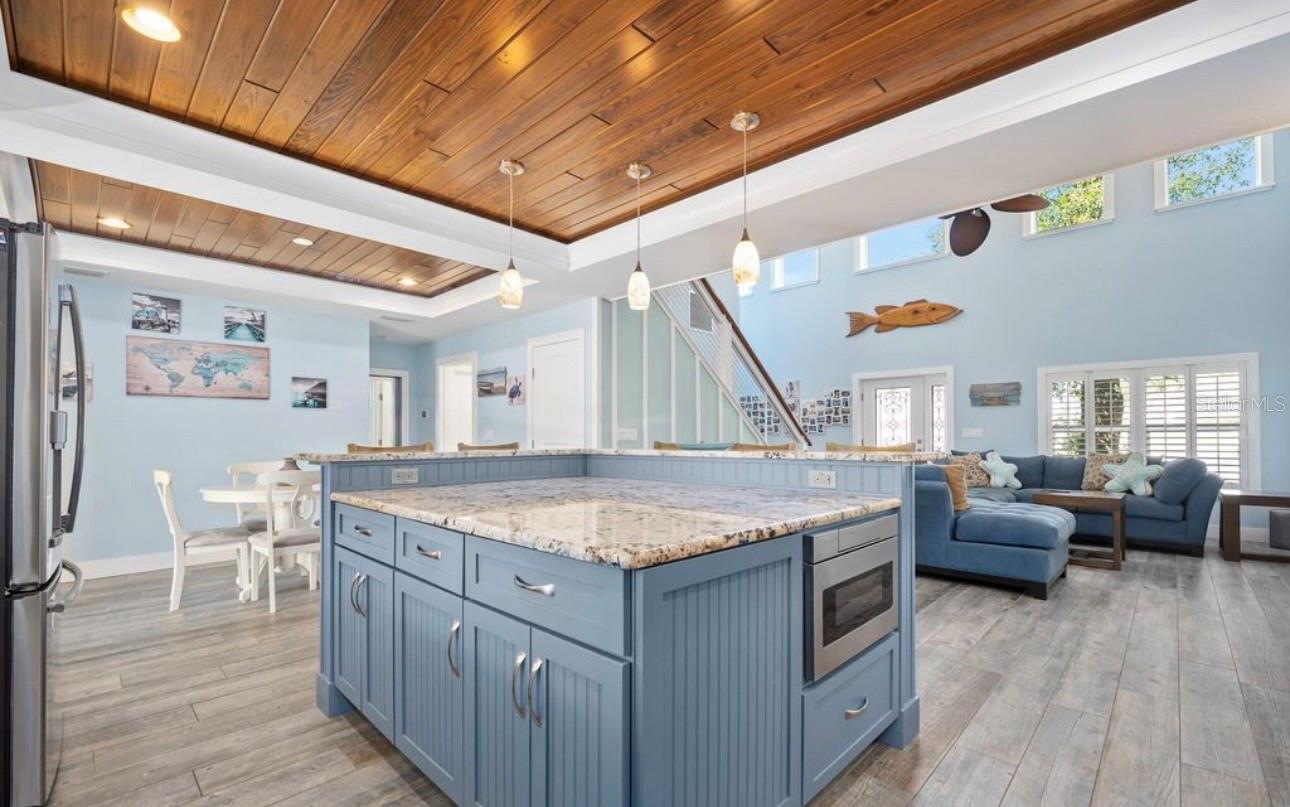 Image 7 of 49 For 130 Hernandez Avenue