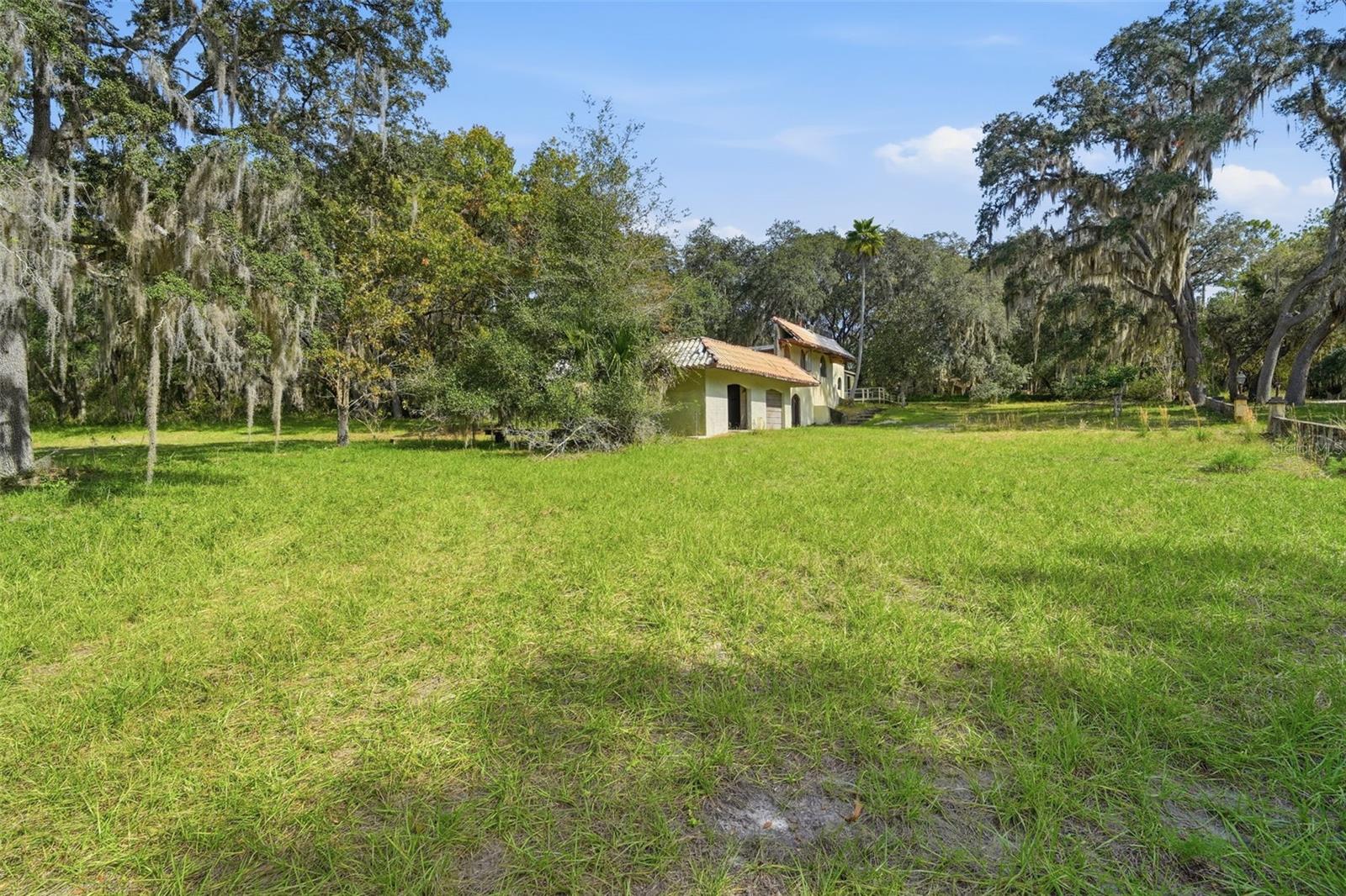 Image 14 of 63 For 1721 1st Street