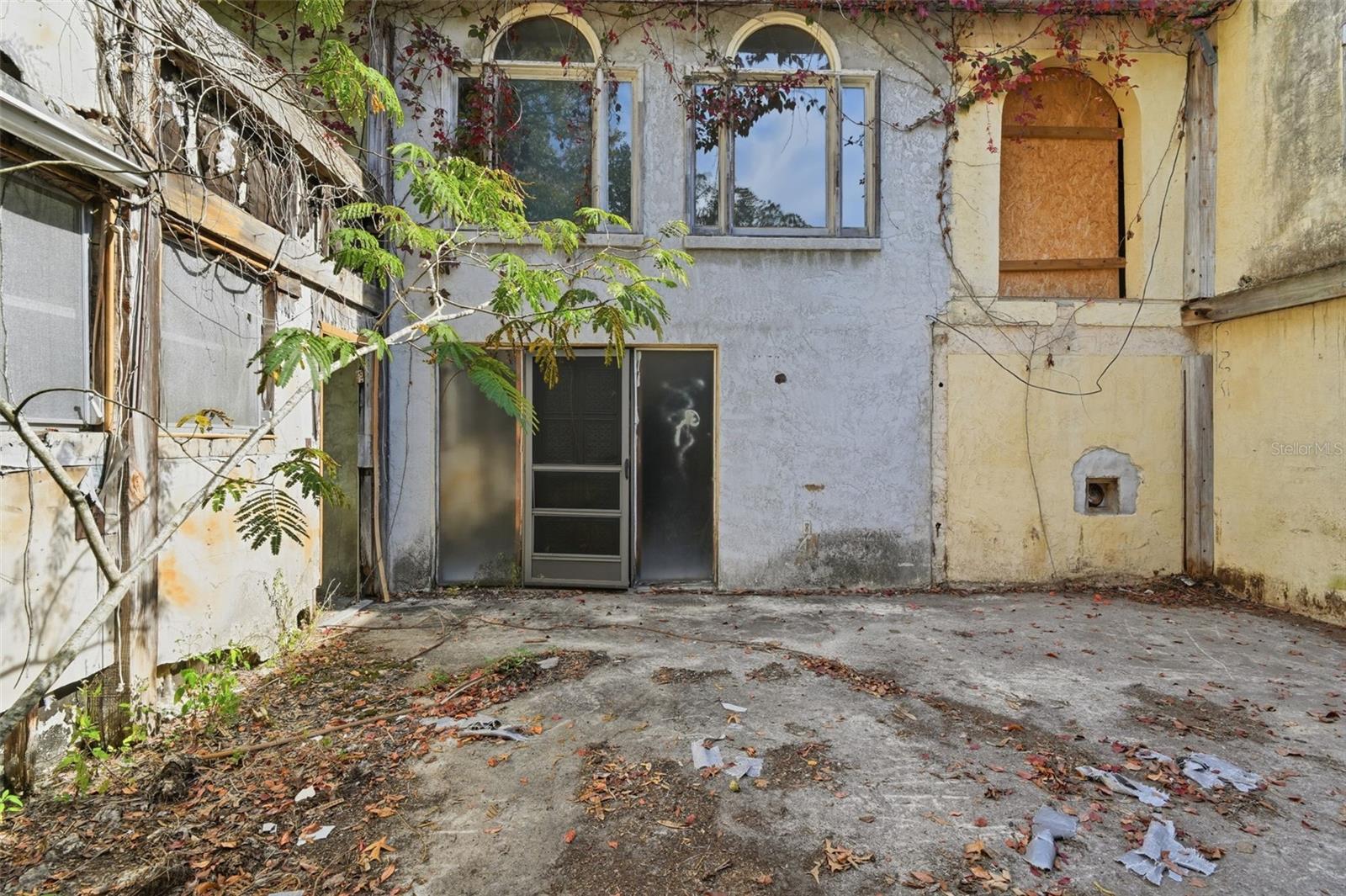 Image 16 of 63 For 1721 1st Street