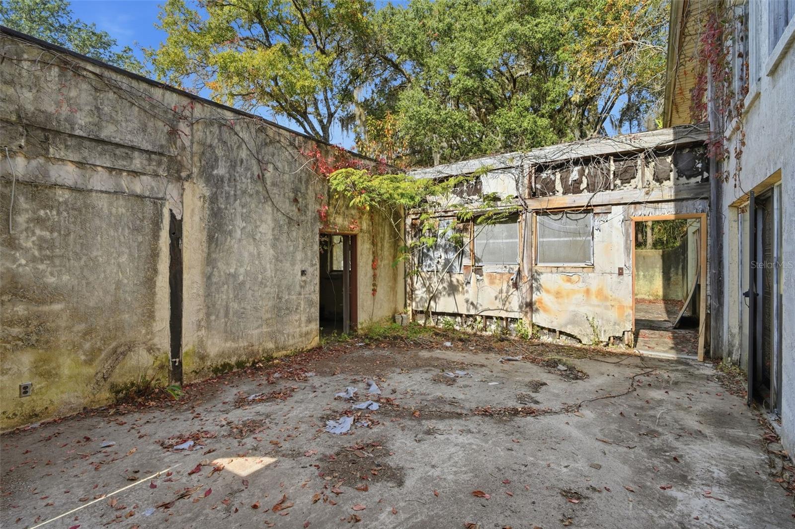 Image 18 of 63 For 1721 1st Street