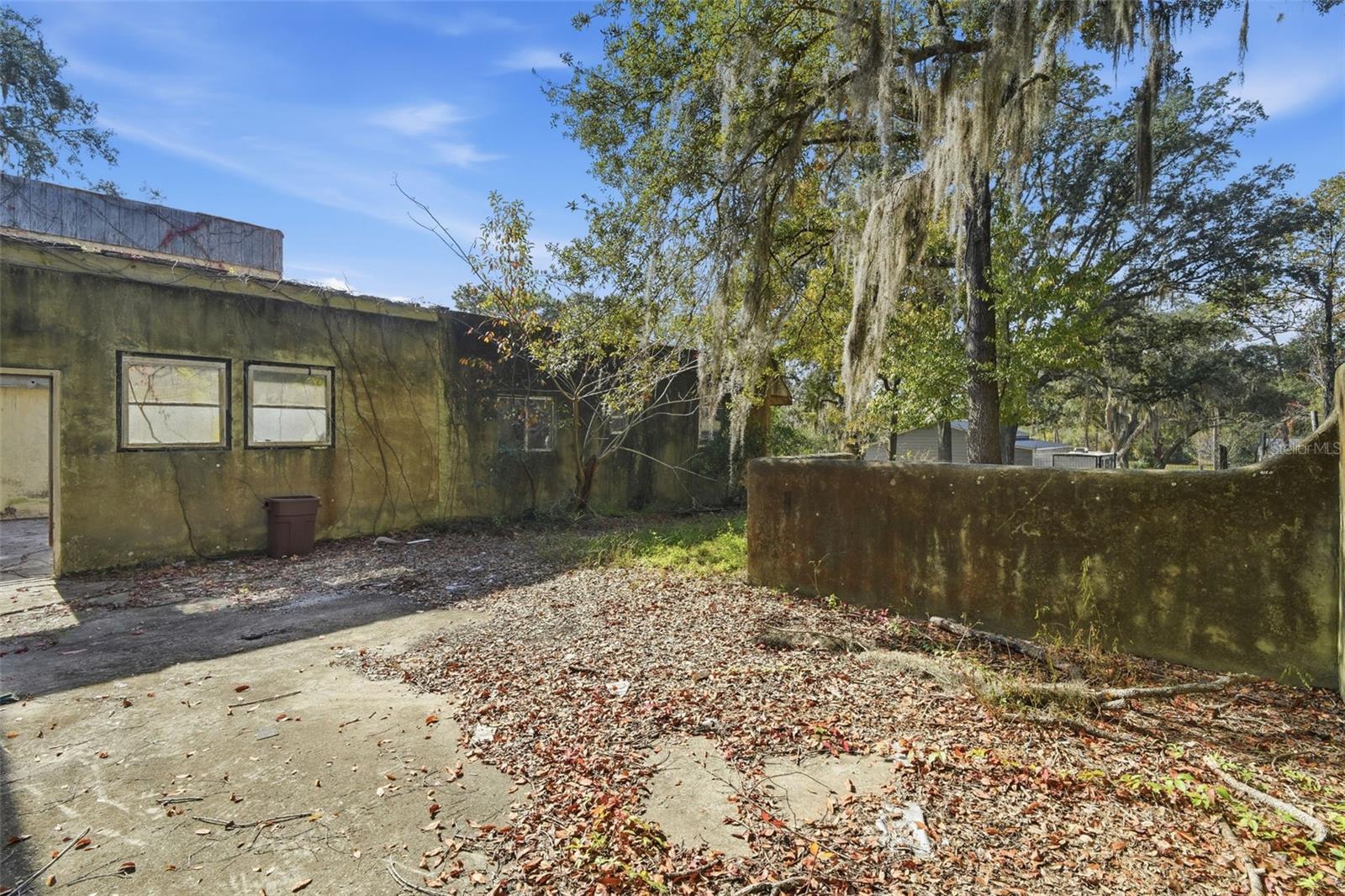 Image 19 of 63 For 1721 1st Street