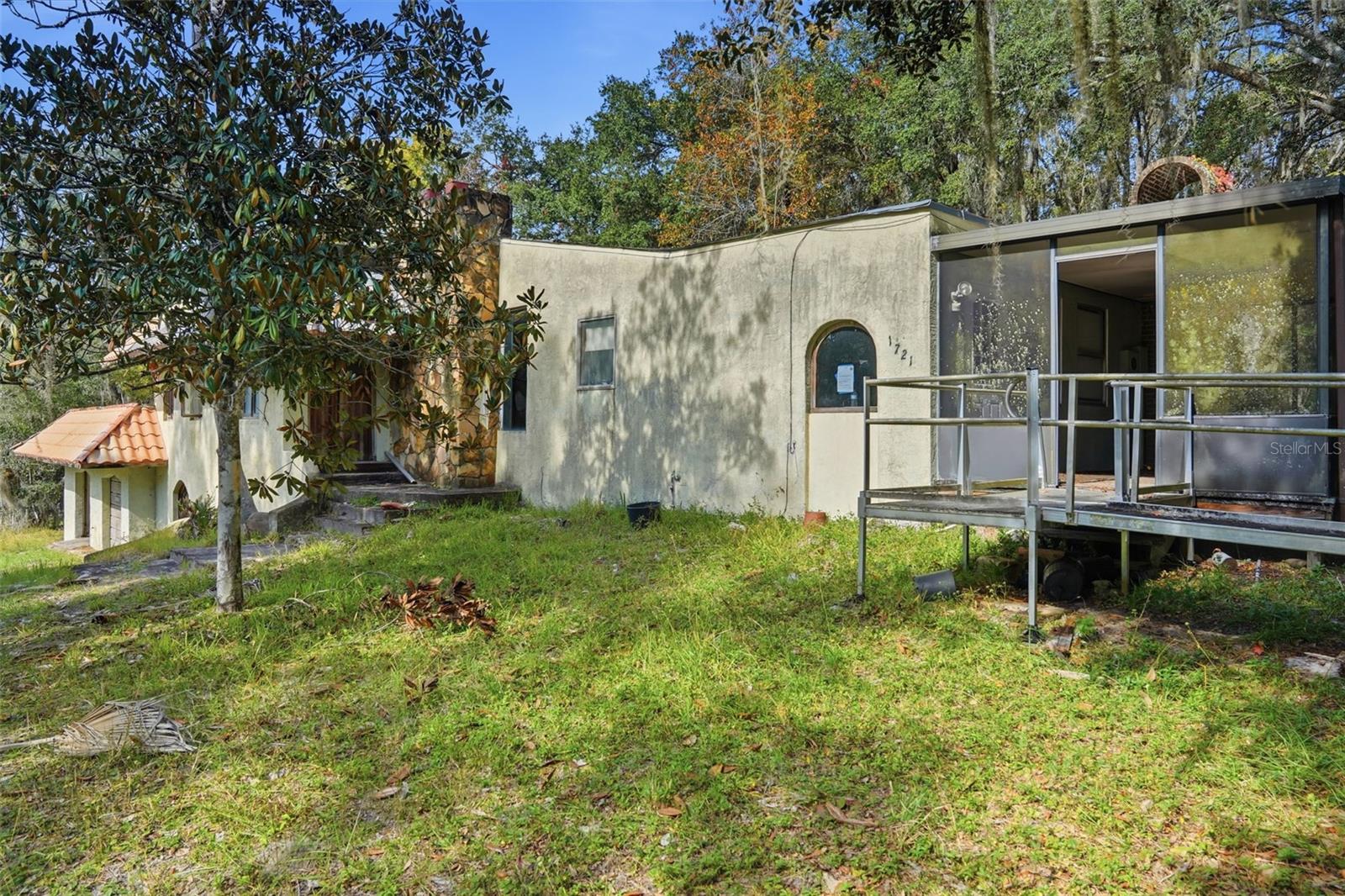 Image 20 of 63 For 1721 1st Street