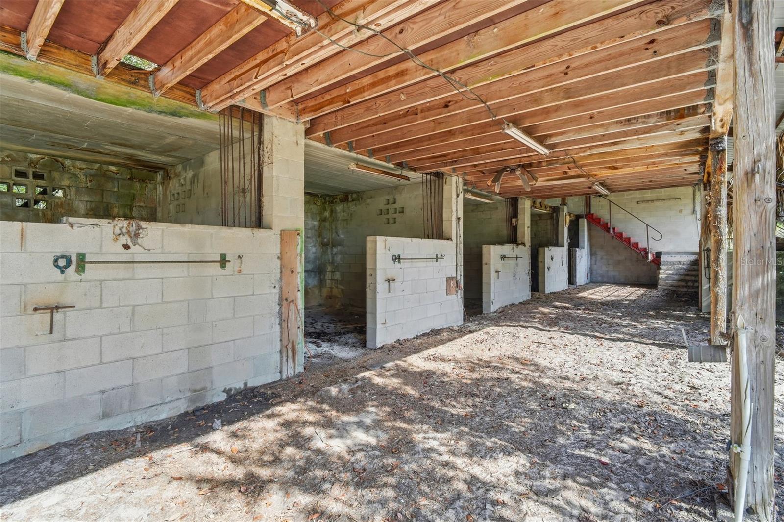 Image 28 of 63 For 1721 1st Street