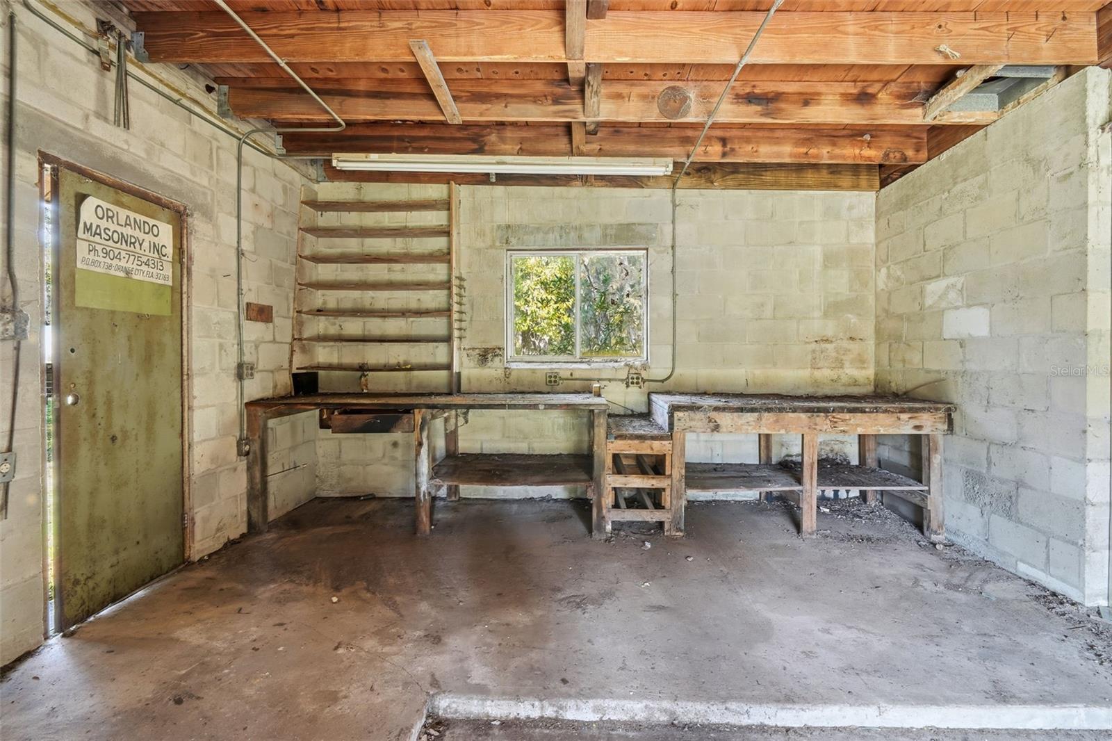 Image 34 of 63 For 1721 1st Street