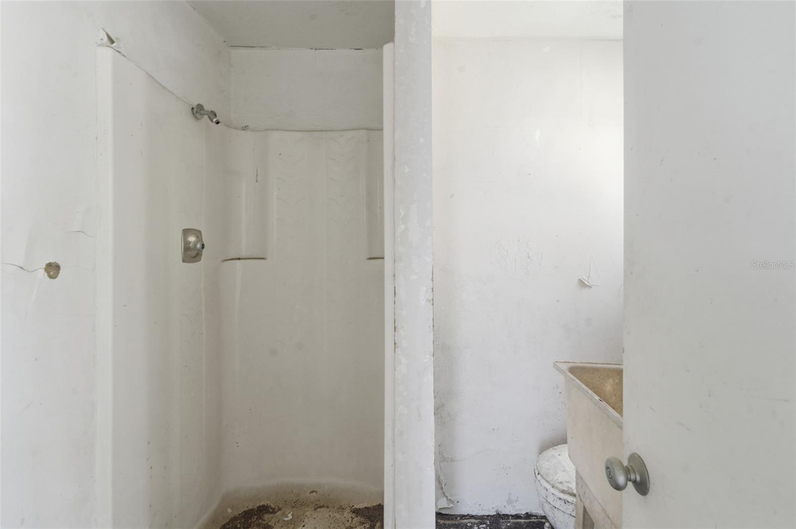 Image 36 of 63 For 1721 1st Street